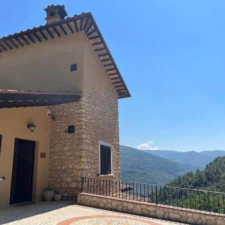 Agriturismo Il Casaletto Montefranco Ngoại thất bức ảnh